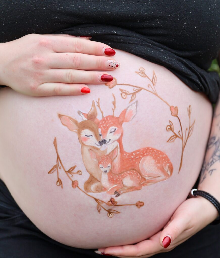 belly-painting